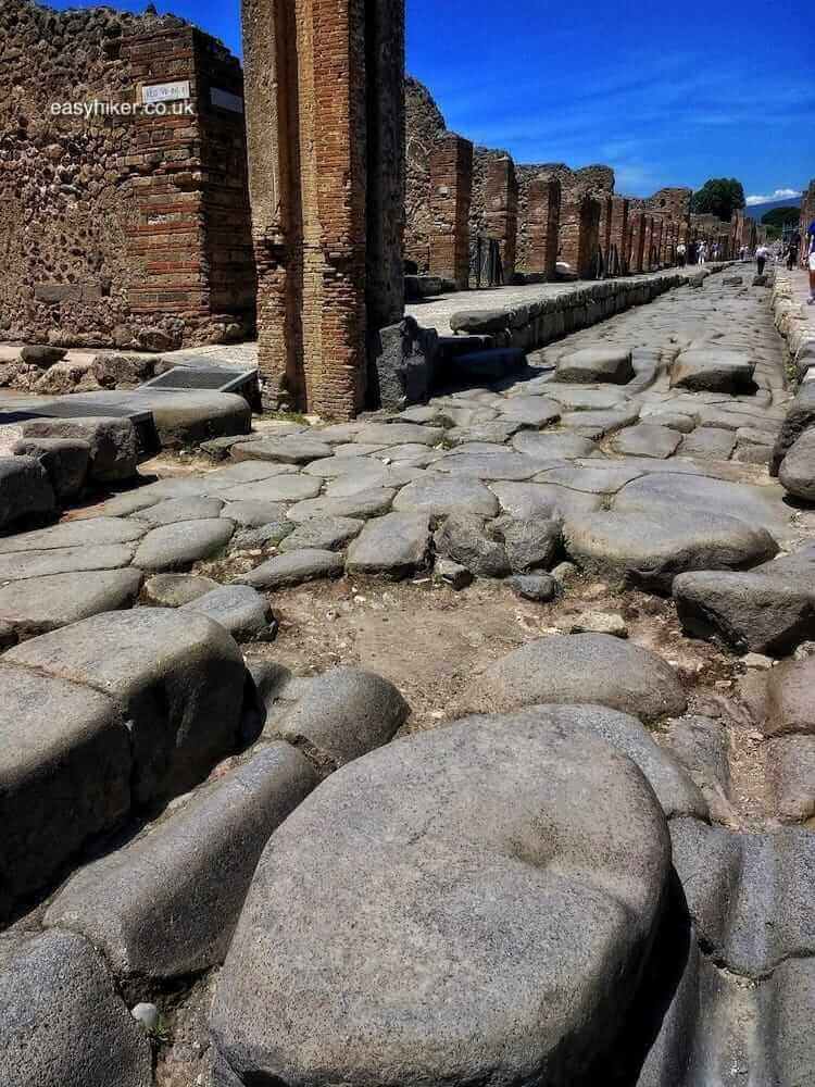Pompeii for the Ruins-o-Skeptic