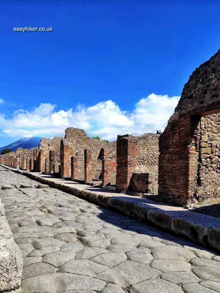 Pompeii for the Ruins-o-Skeptic