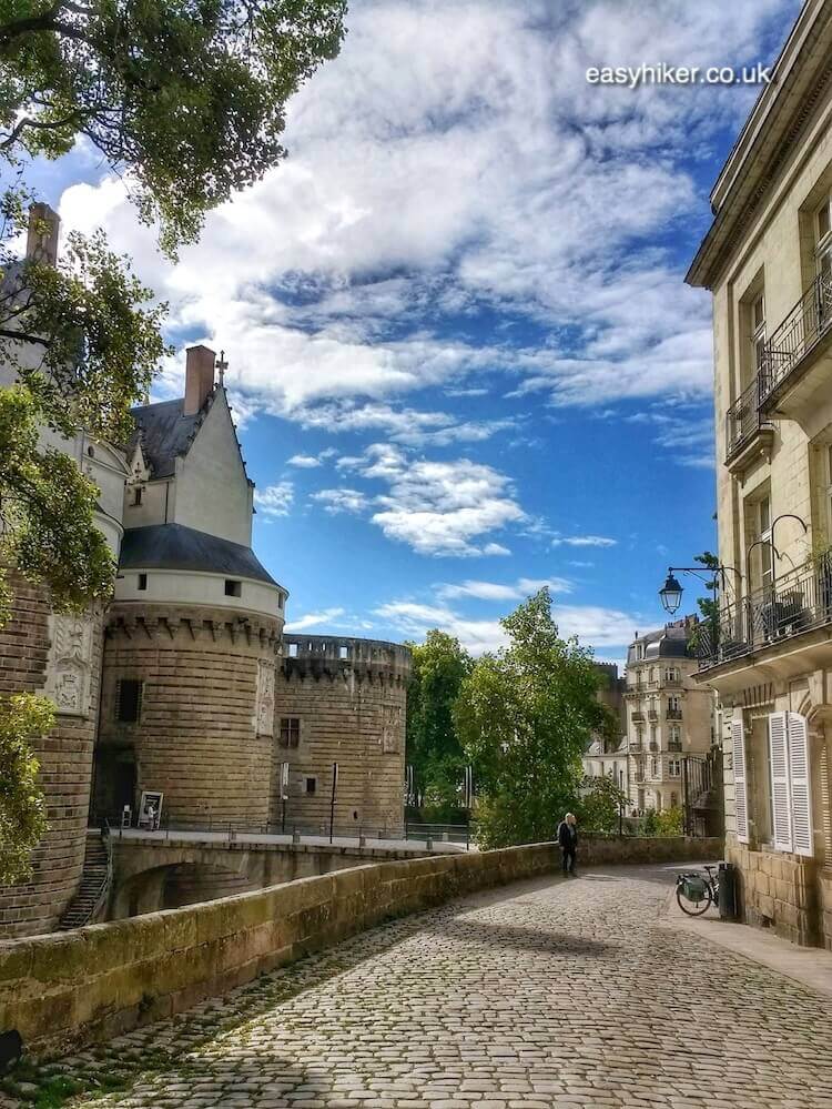 Explore Nantes in Three Walks