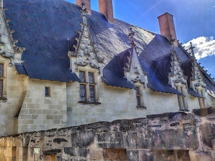 Explore Nantes in Three Walks