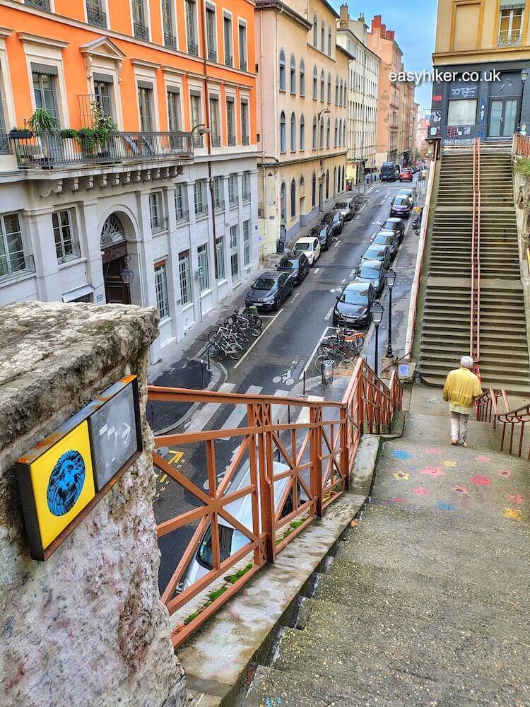 Traboules and Other Mysteries of the Croix-Rousse