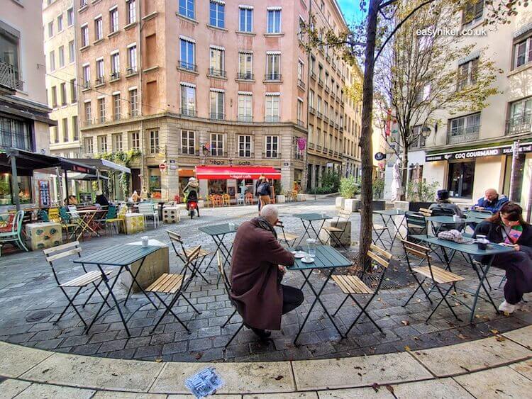 Traboules and Other Mysteries of the Croix-Rousse