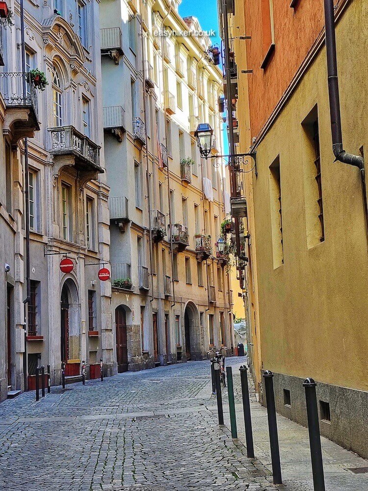 Black Magic Turin, White Magic Turin