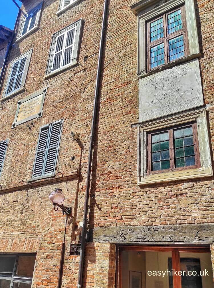 Urbino: A Warlord, a Pope, a Painter and the Queen of Reclining Nudes