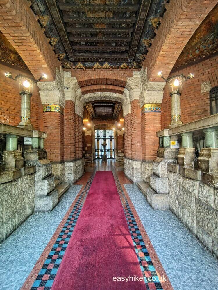 The Sound of Milan’s Quarter of Silence