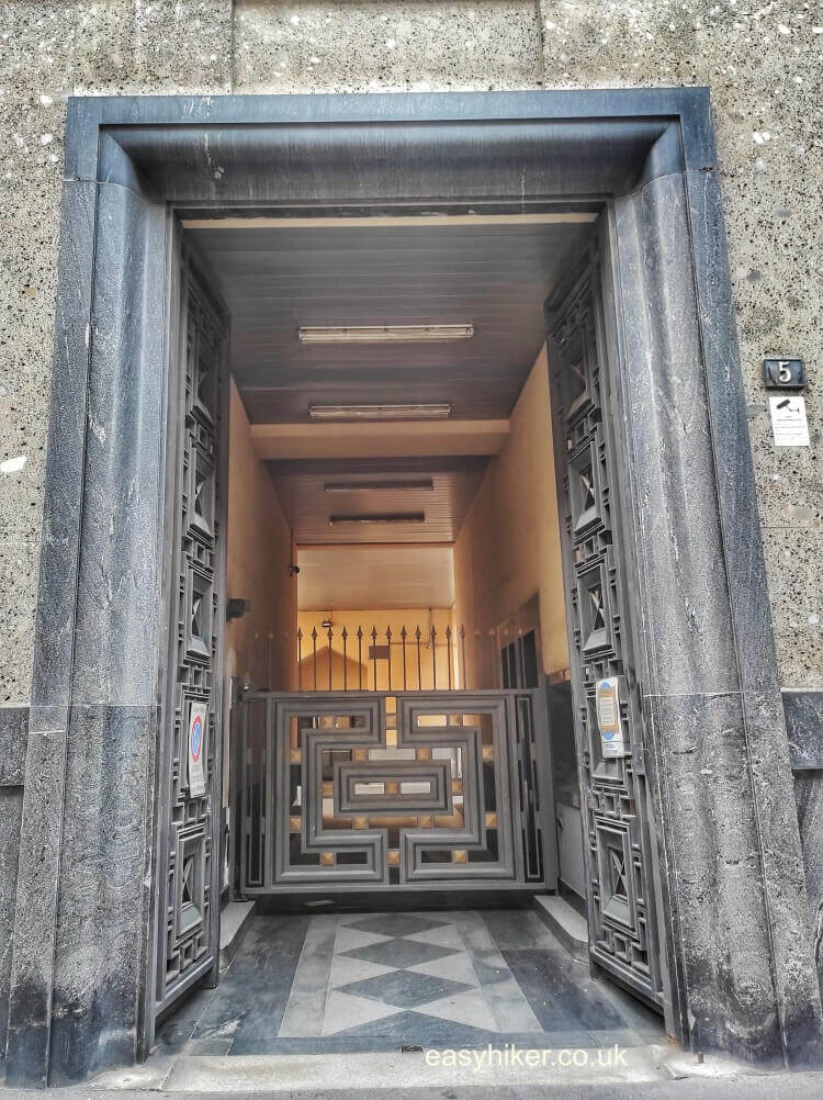 The Sound of Milan’s Quarter of Silence