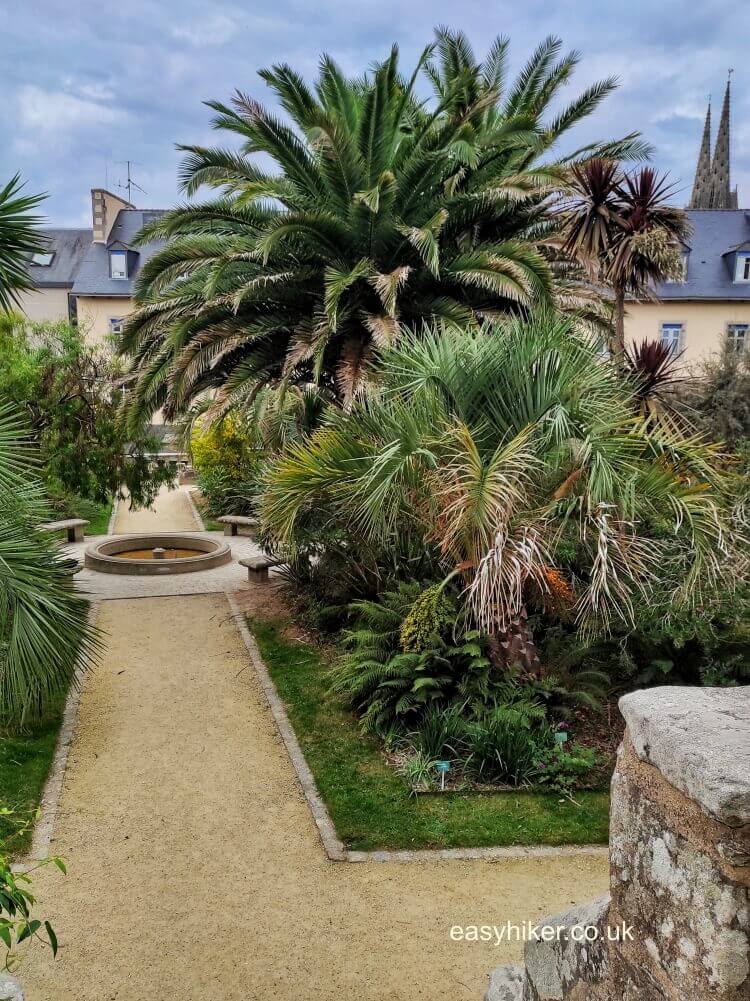 Quimper: Not Quite the End of the World